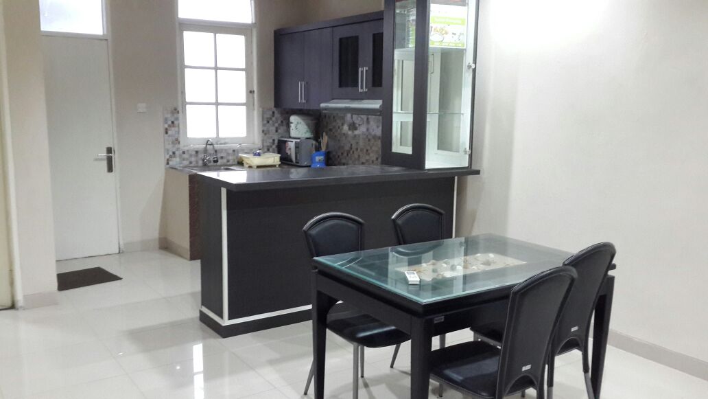 Rumah Disewakan Fully Furnished di Meadow Green Lippo Cikarang